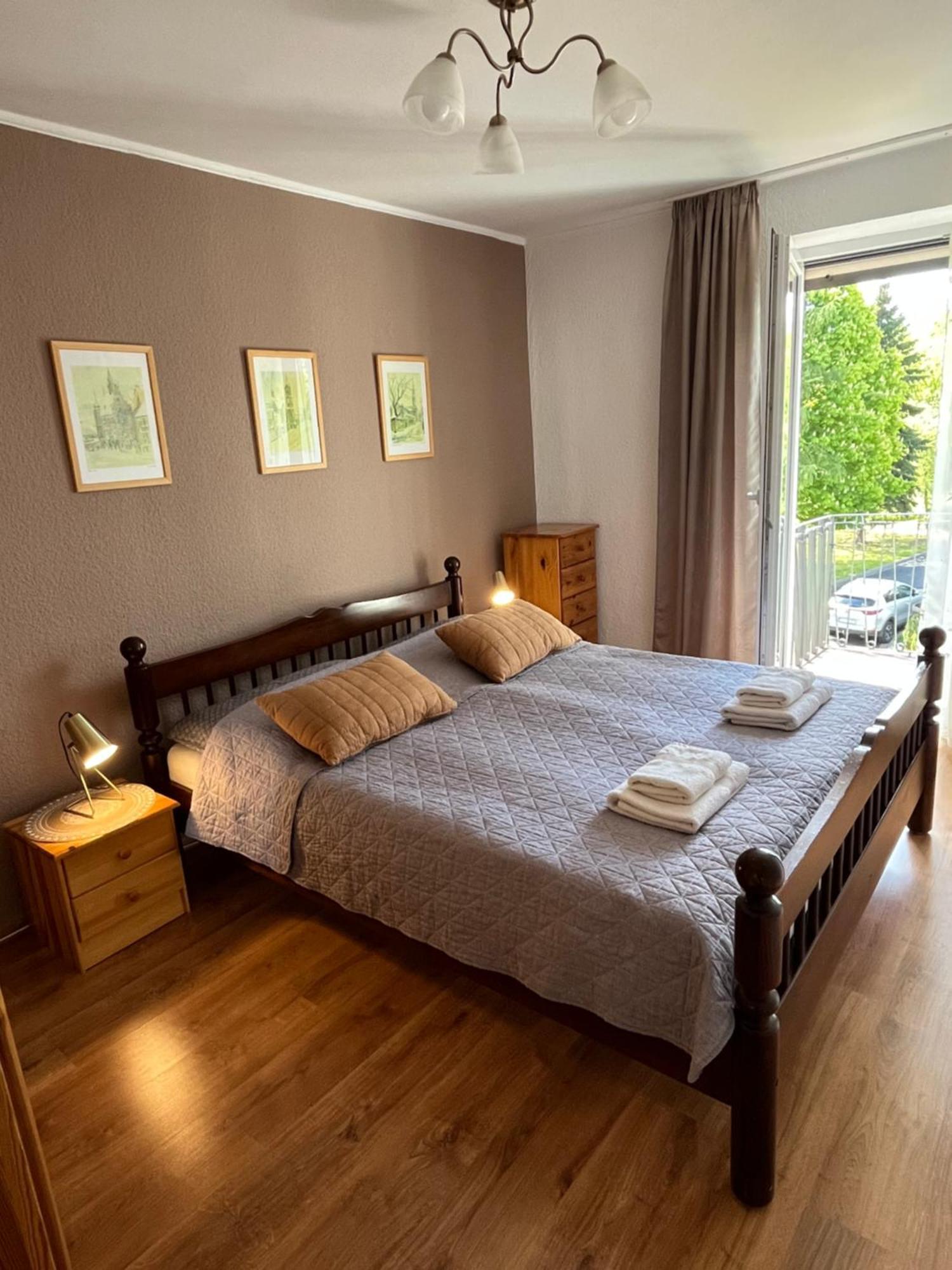 Sweet Home Cieplice Mountain View Apartament By The Main Park And Thermal Pools Jelenia Góra Eksteriør billede